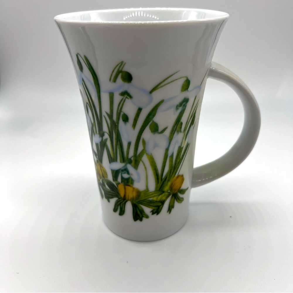 Classic coffee mug designed Yedi